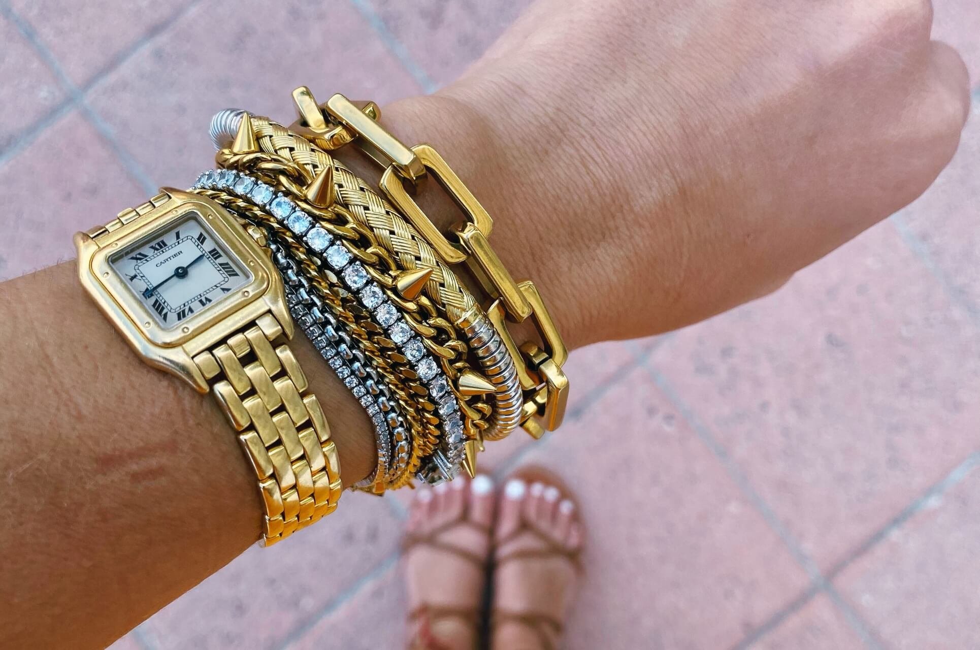 how-to-wear-a-tennis-bracelet-with-a-watch_1753710941