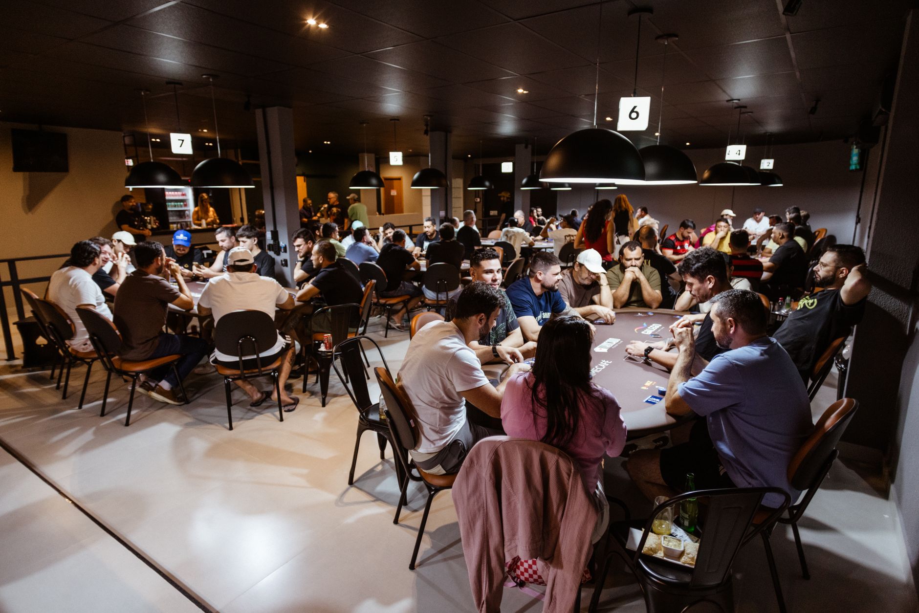 Get Inside the Game with Expert Analysis on La Grada Online