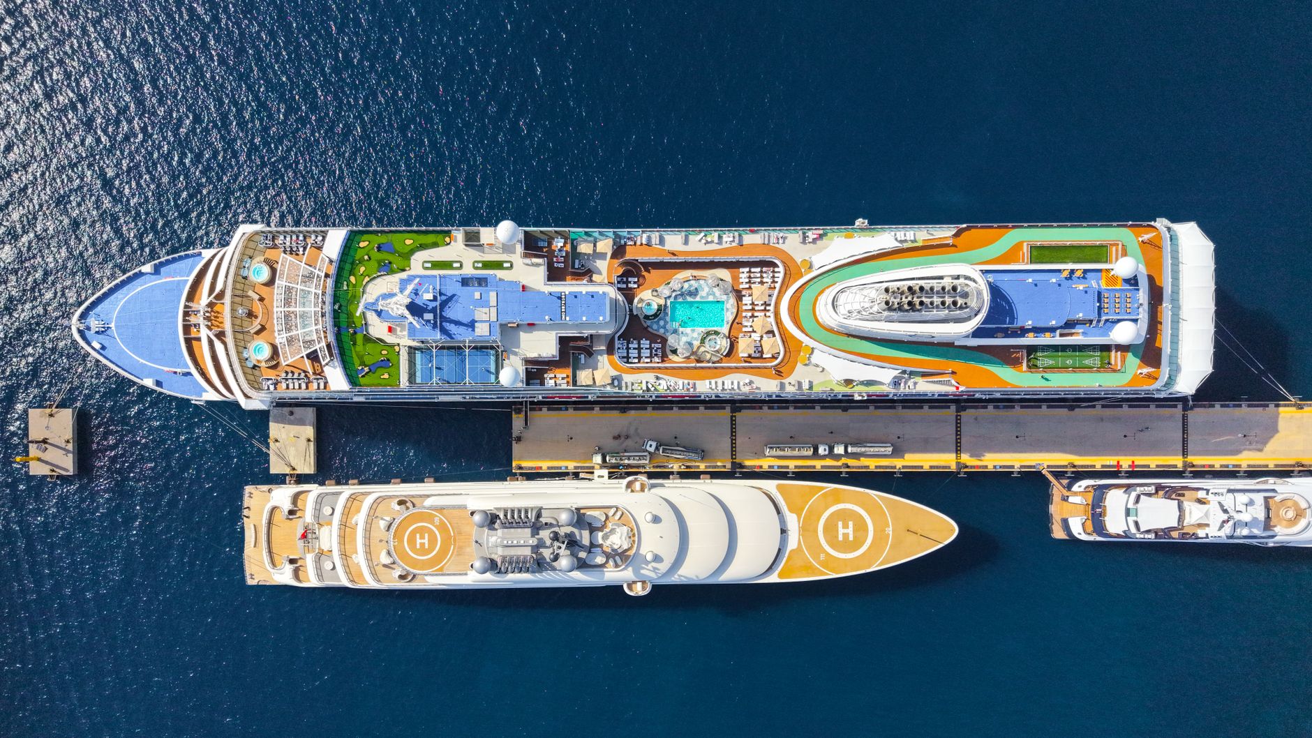 Golf Simulator Use in Cruise Ships